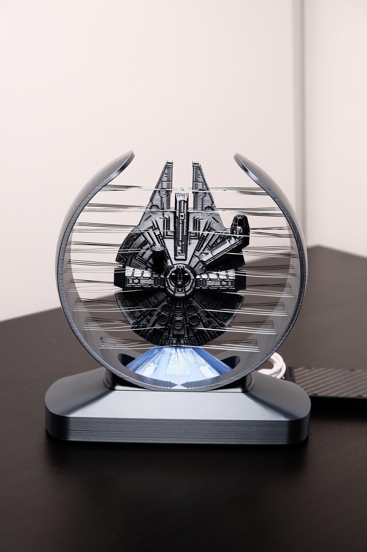 Millennium Falcon Ship – Sci-Fi 3D Printed Light, Desk Decor, Space Ship Display, Unique Fan Gift